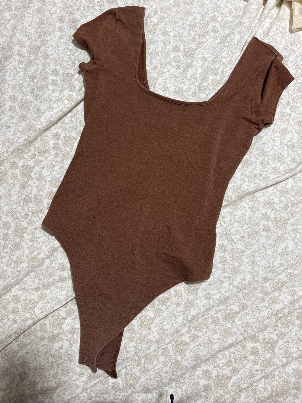American Eagle Outfitters Brown Scoop Neck Short Sleeve Bodysuit